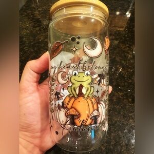 The Wild Taurus Autumn 🍂 Frog 16oz Glass Cup